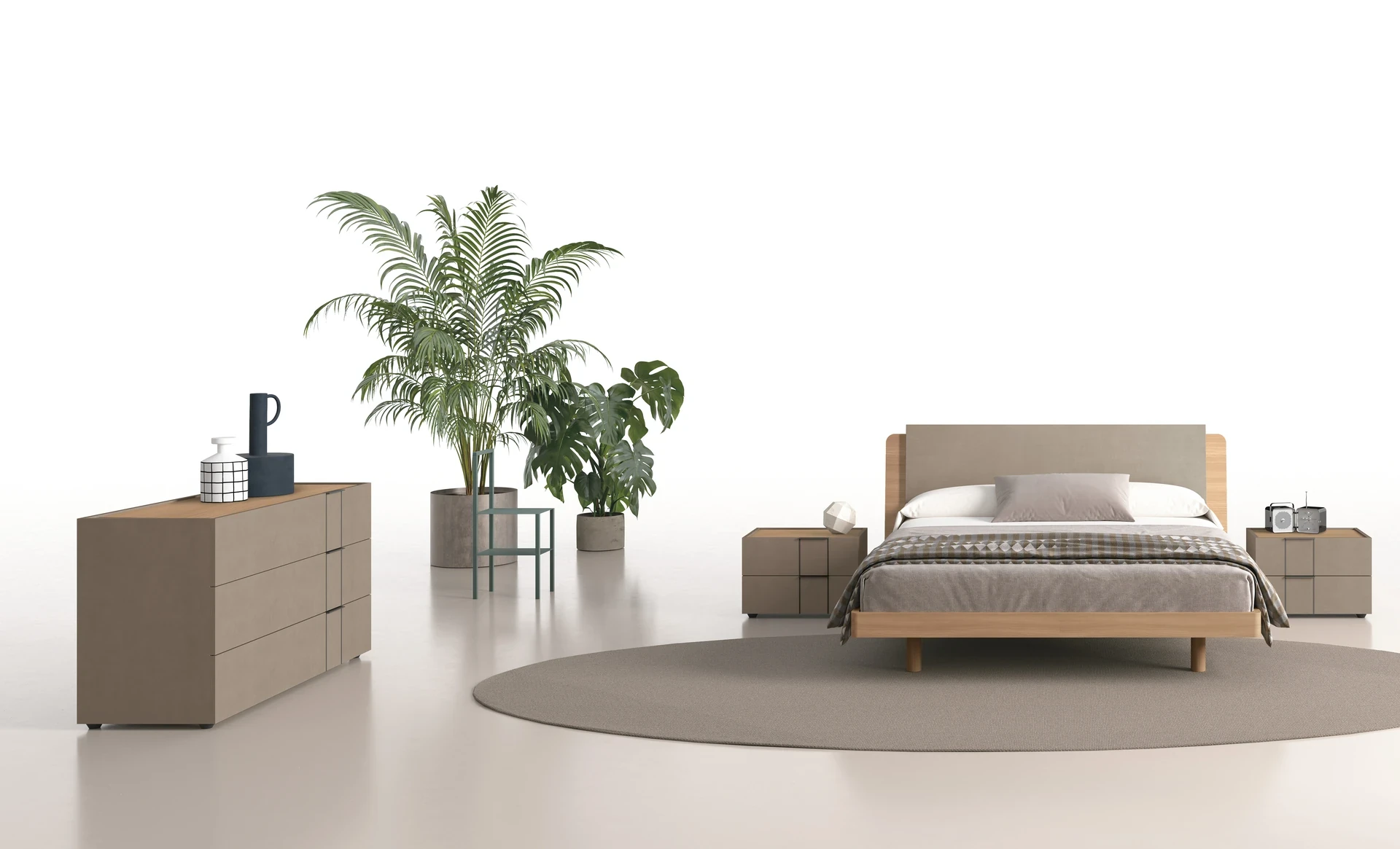 Letto Roxy Tomasella in materico Noce Aura con contenitori Anouk in Argilla Cacao e Noce Aura. Composizione minimal su sfondo bianco. Tomasella Night Collection 2024.